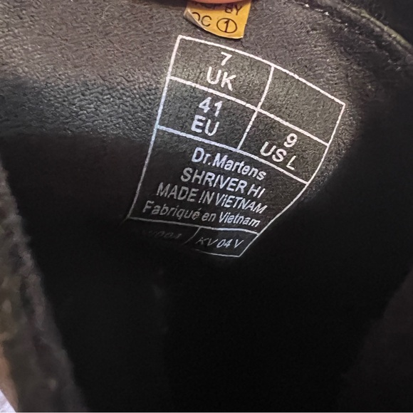 Dr. Martens Shriver HI Olive Green Lace-Up Combat Boots Women’s 9 - Picture 5 of 7